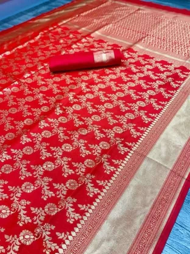 Red shaded silk saree