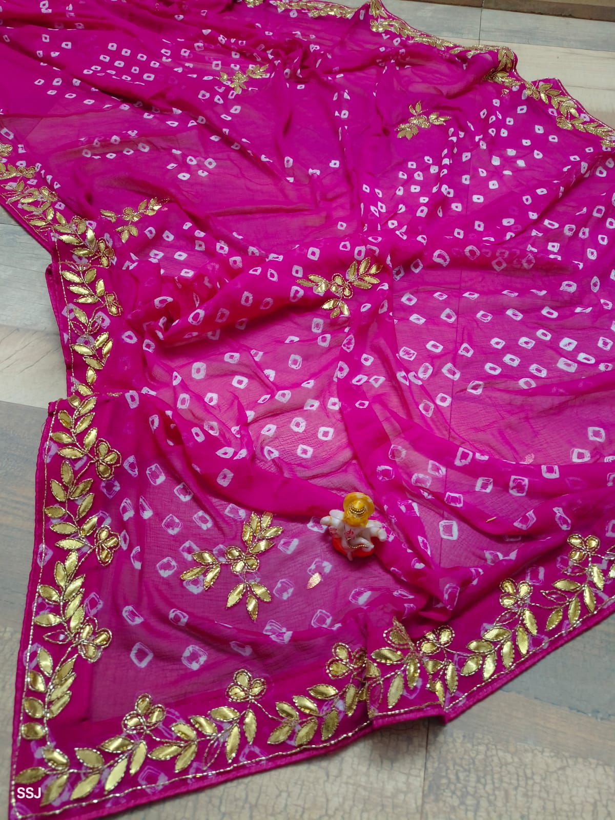 Bandej Saree