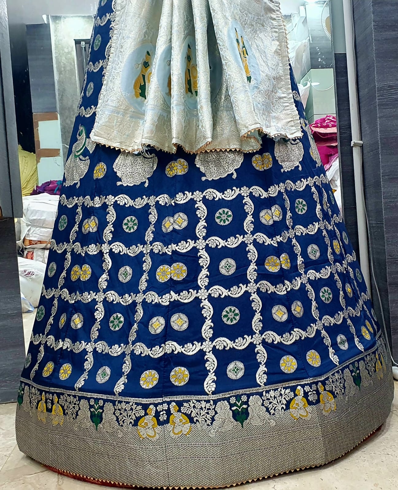 Pure Banarasi Dolo silk lehenga