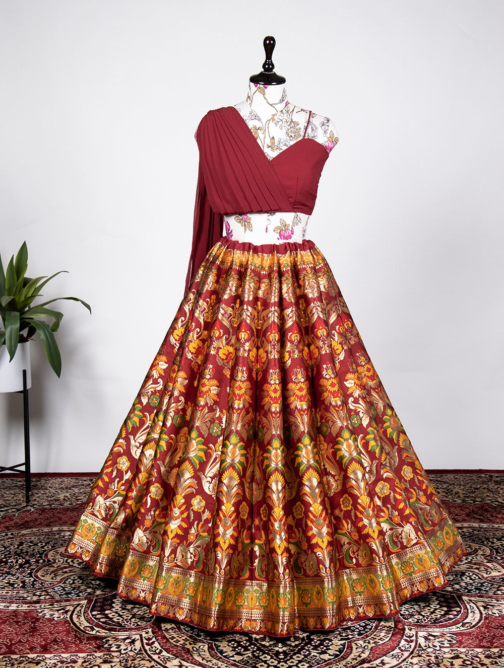 Step into with our best lehenga weaved perfectly and beautifully crafted with Banarasi design detailing. This look is perfect of all your shaadi season styles be it sangeet, pooja, kitty parties or brunches.