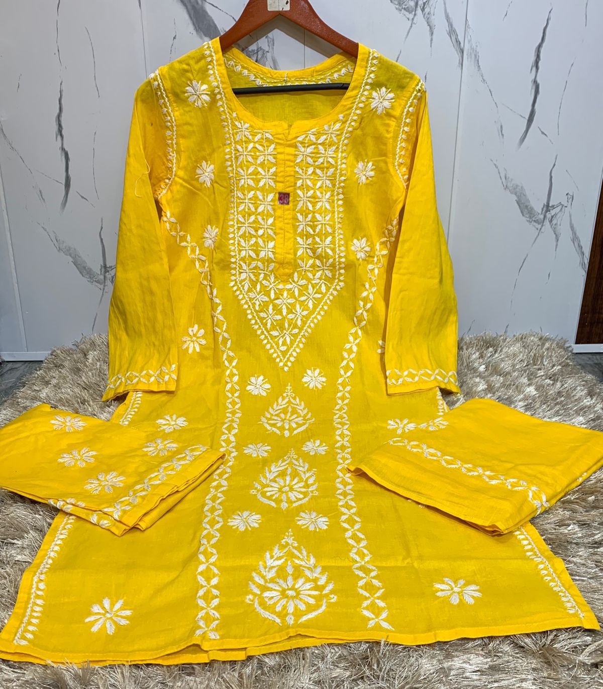 Pure Cotton kurti Salwar &amp; Dupatta Suit with Lucknowi Chikankari hand embroidery work*&nbsp;