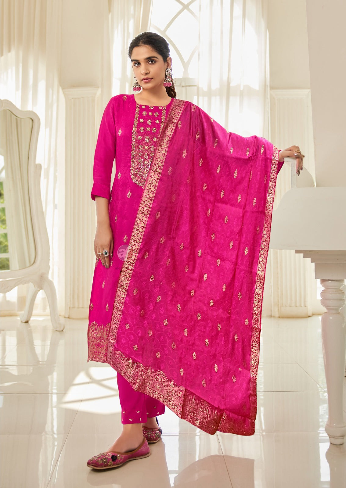 PURE DOLA SILK WITH JACQUARD