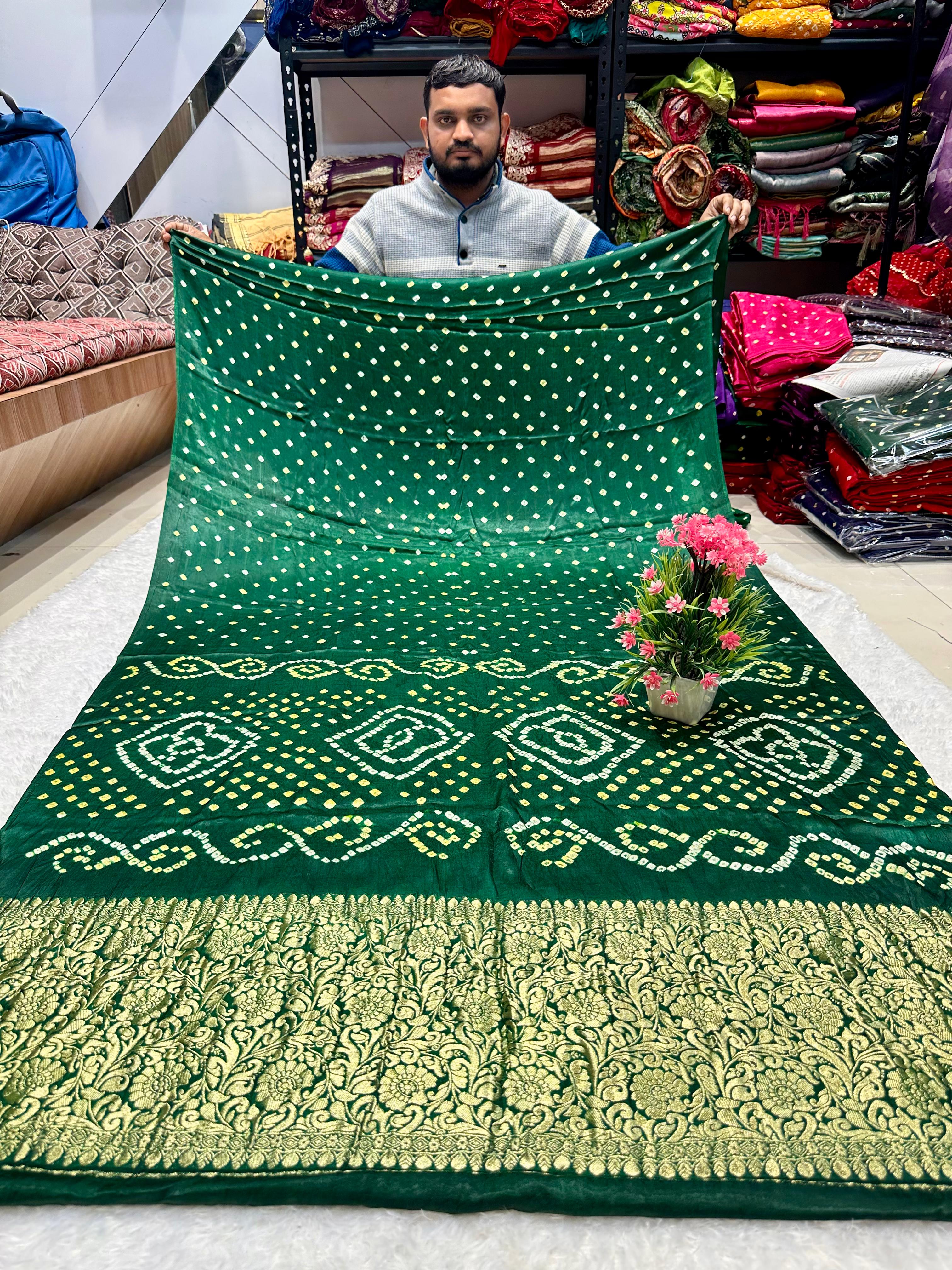 Gaji Silk Nakshi Pallu Bandhani Saree*&nbsp;