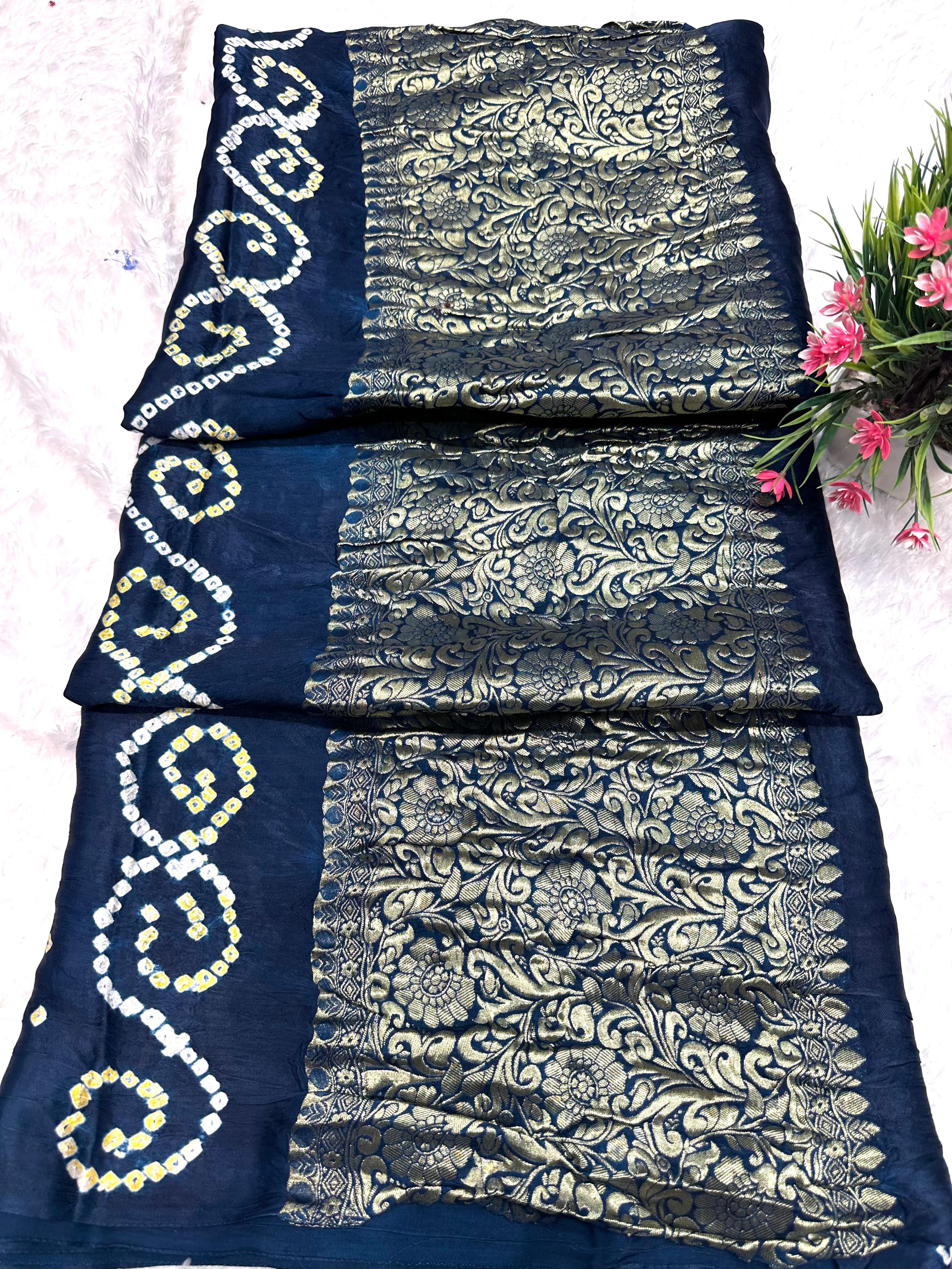 Gaji Silk Nakshi Pallu Bandhani Saree*&nbsp;