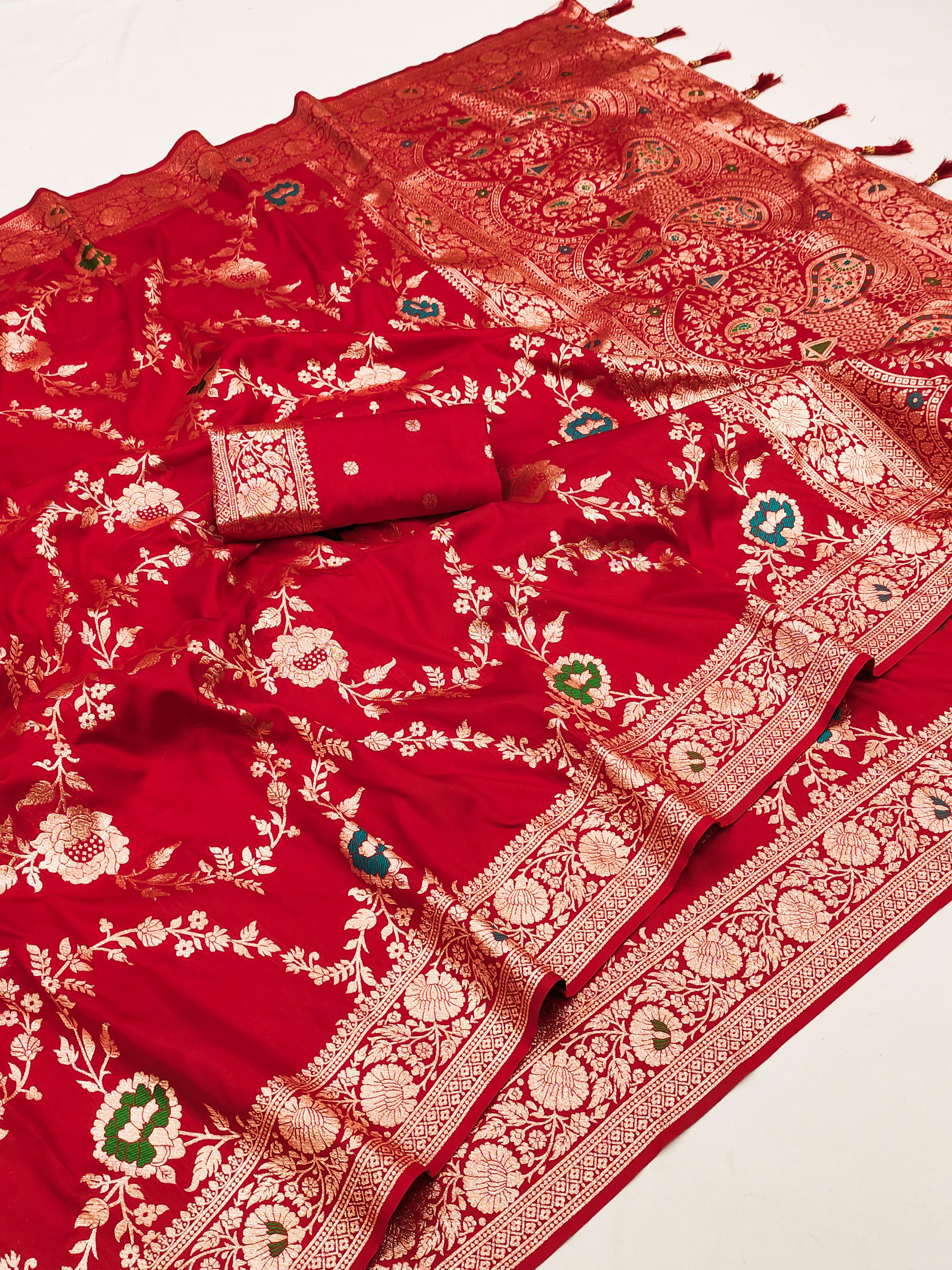 Soft Banarasi silk saree with zari weaving Meenakari touchup design all over the saree &amp; Meenakari weawing Rich pallu