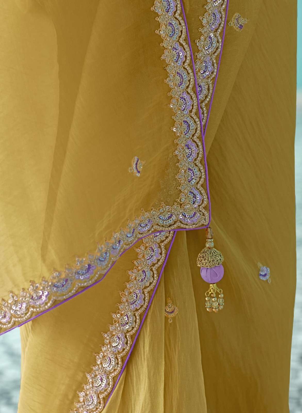 PURE Based Fancy Fabric with Designer Contrast Blouse and Heavy lace border.&nbsp;