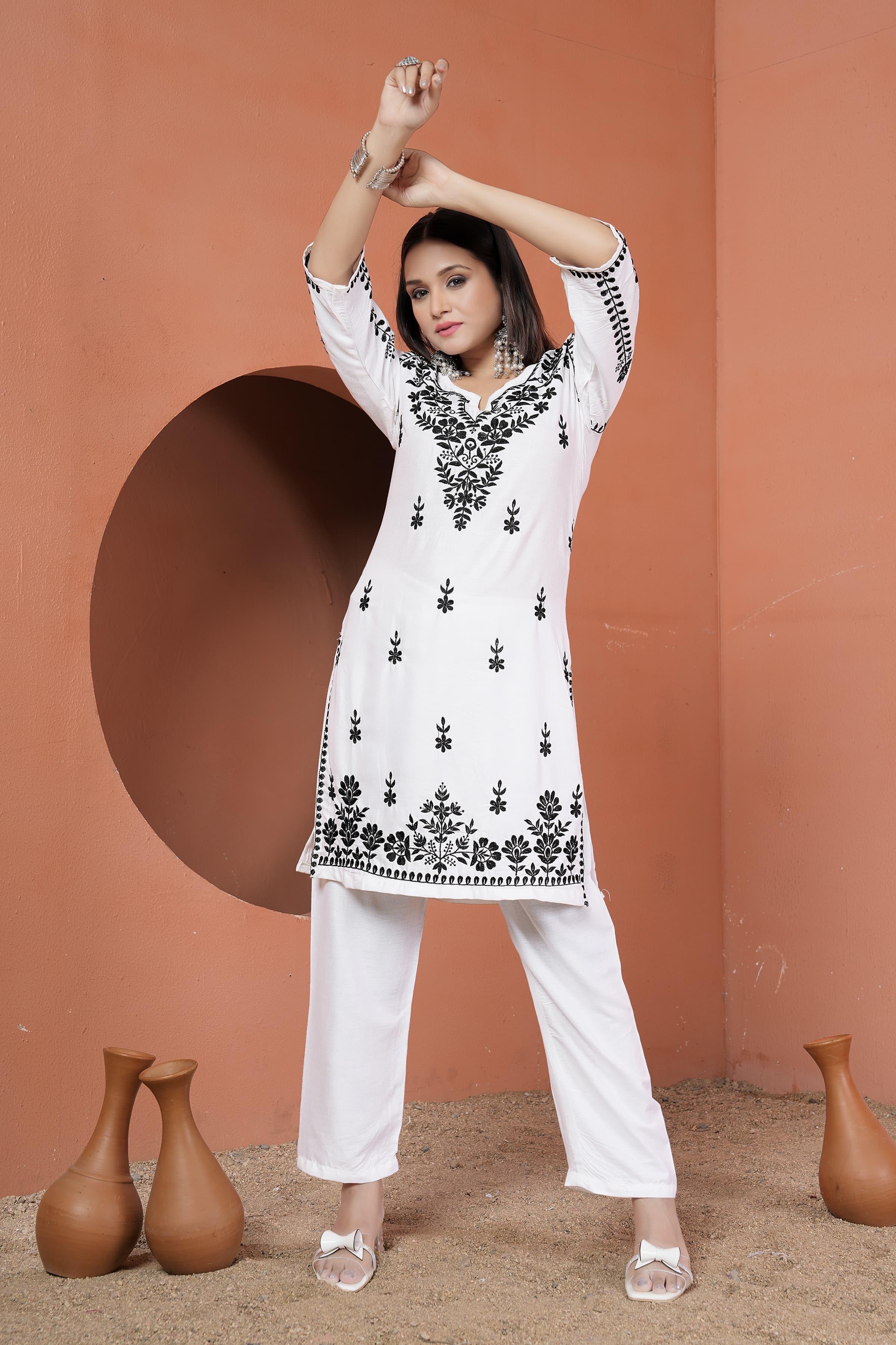 Description:Latest Concept Rayon kurti Pant for teen ager girls and young stylish woman*