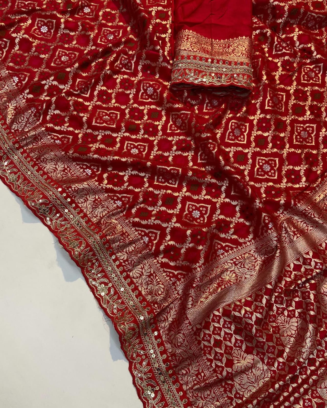 Pure Soft Russian Bandhej Silk Pattu Saree With Antique Bandhej Weaving Design on All Ove