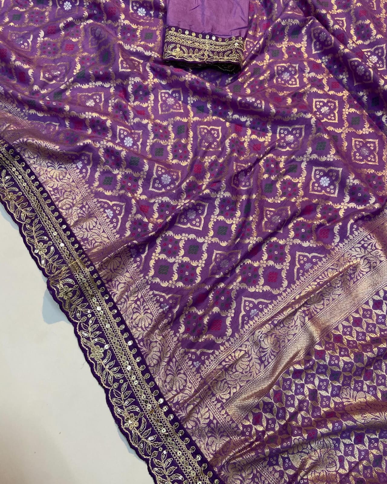 Pure Soft Russian Bandhej Silk Pattu Saree With Antique Bandhej Weaving Design on All Ove