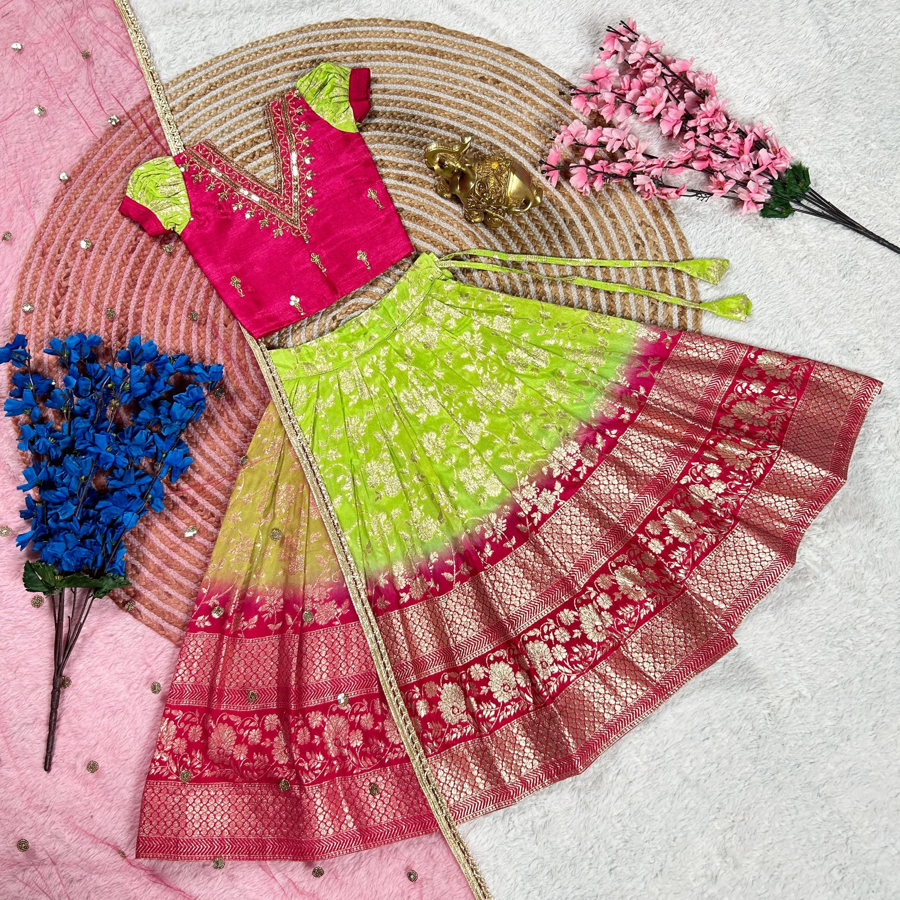 Dola dyeable lehenga in dual-shade hues,