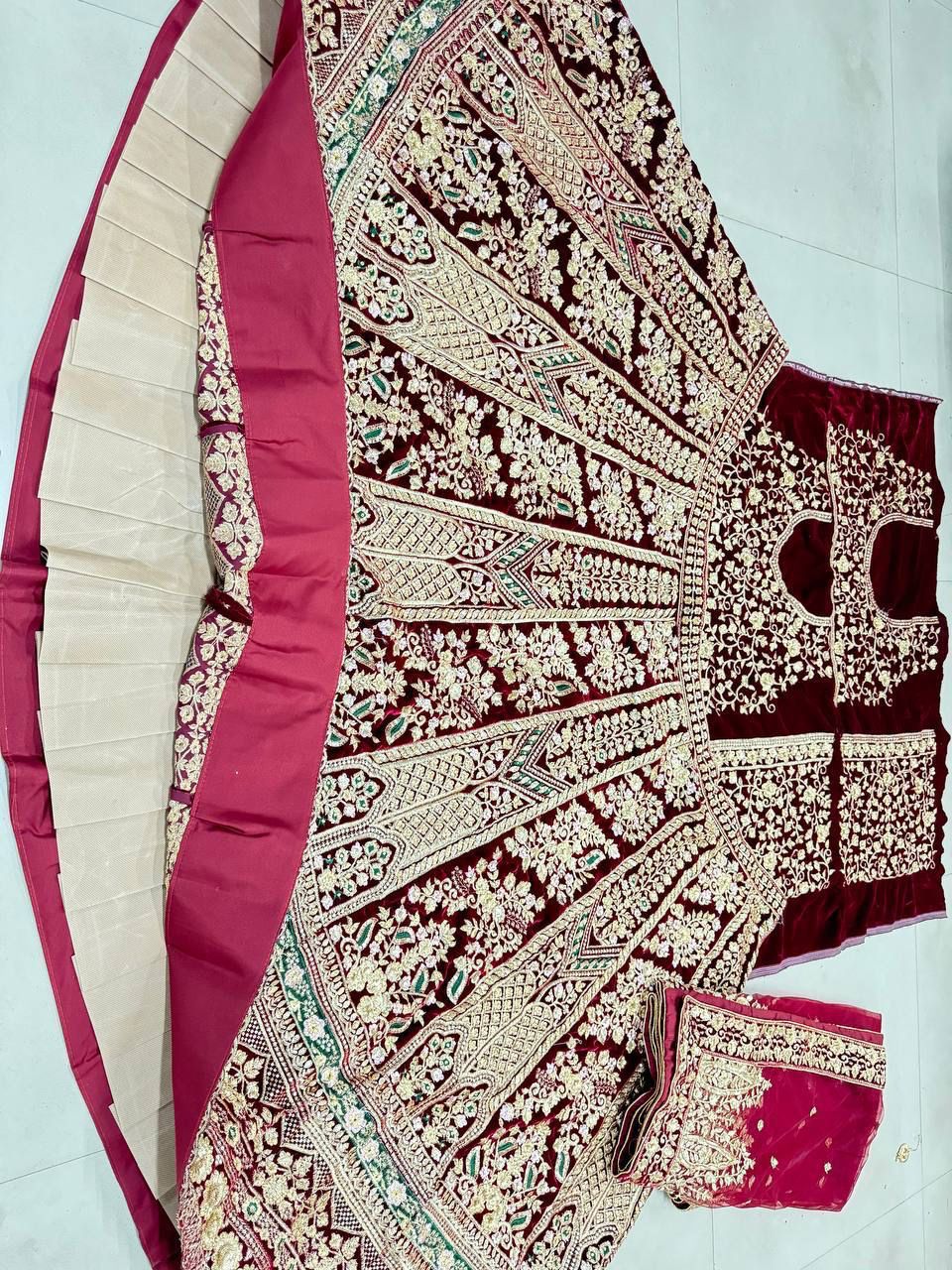 Badla Zari, Sequence &amp; Embroidery work Embellish With Heavy Diamonds Work