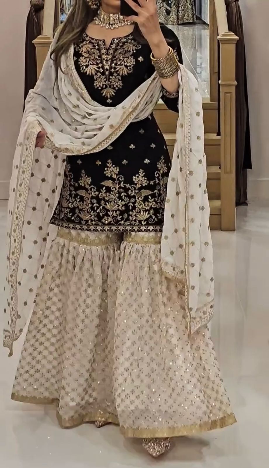 Presenting &nbsp;New Designer Party Wear Look Top-Plazzo and Dupatta With Heavy Embroidery Work*💥👗